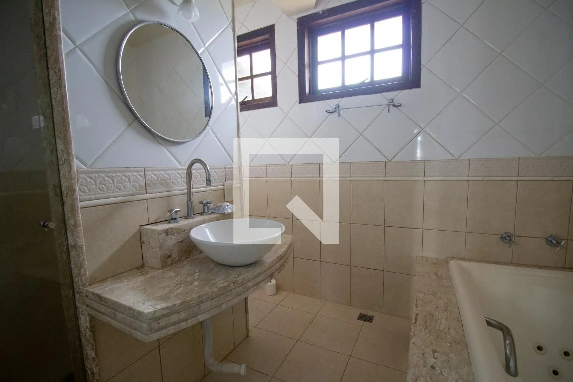 4-bedroom house with a private pool in Rio de Janeiro — photo 11