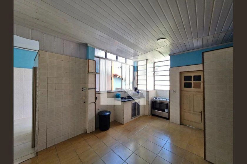 Дом в аренду с 3 спальнями и 480 м², балкон — photo 21