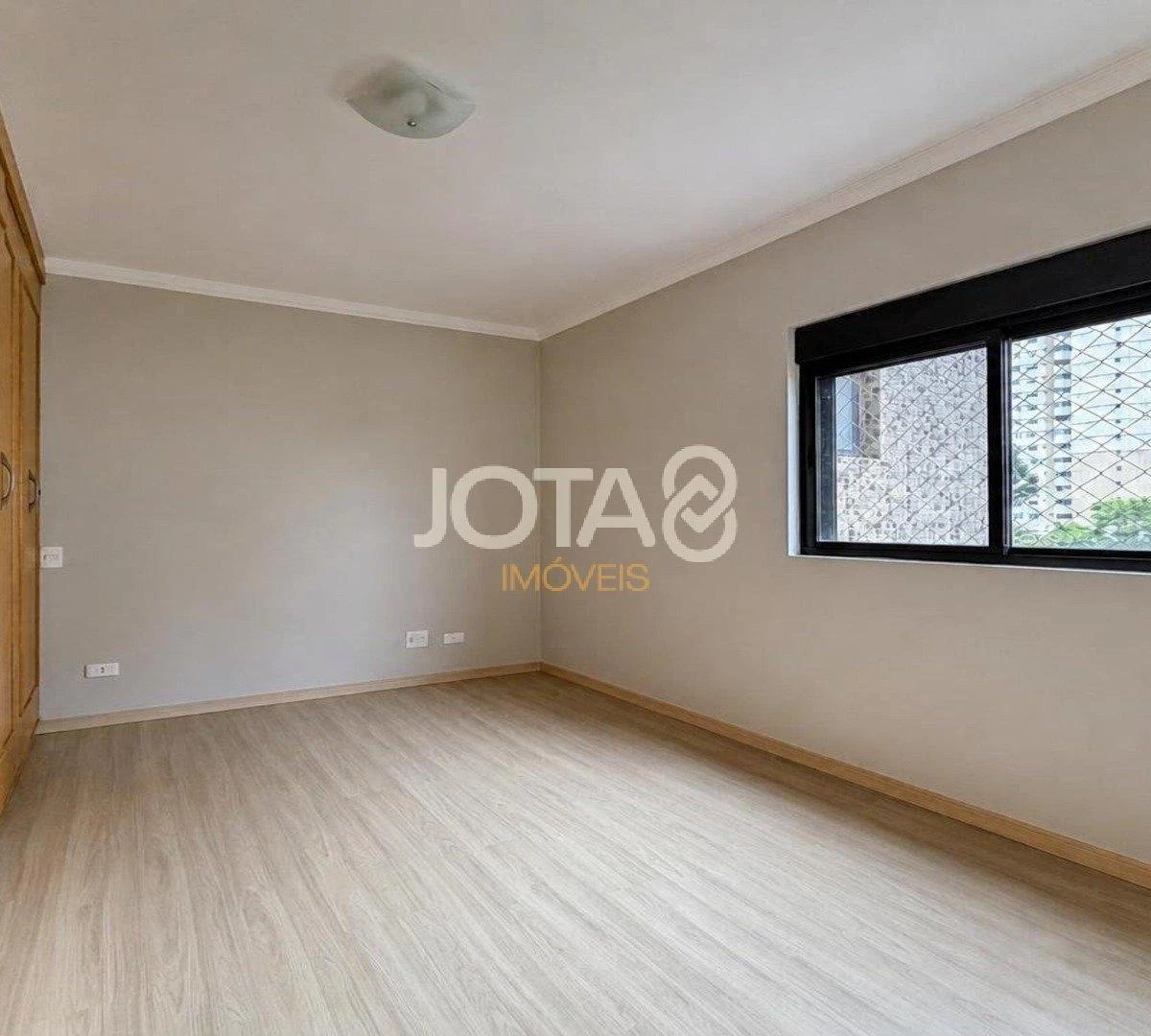 Departamento de 4 dormitorios con bañera — photo 44