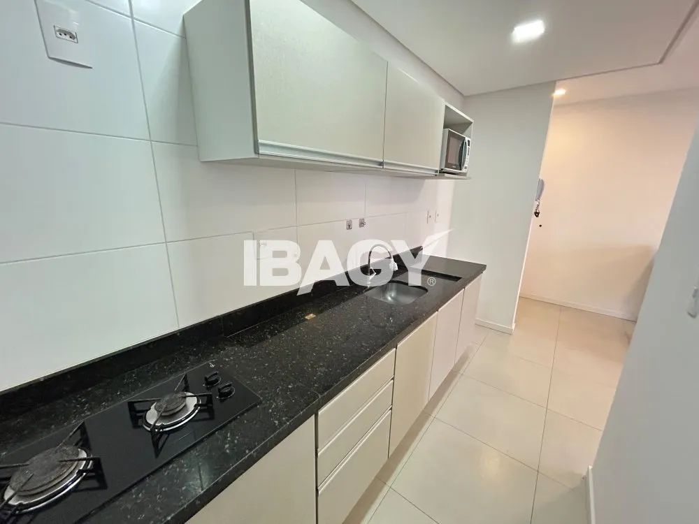 Unfurnished 77 m² apartment with 1 en-suite bedroom — photo 10