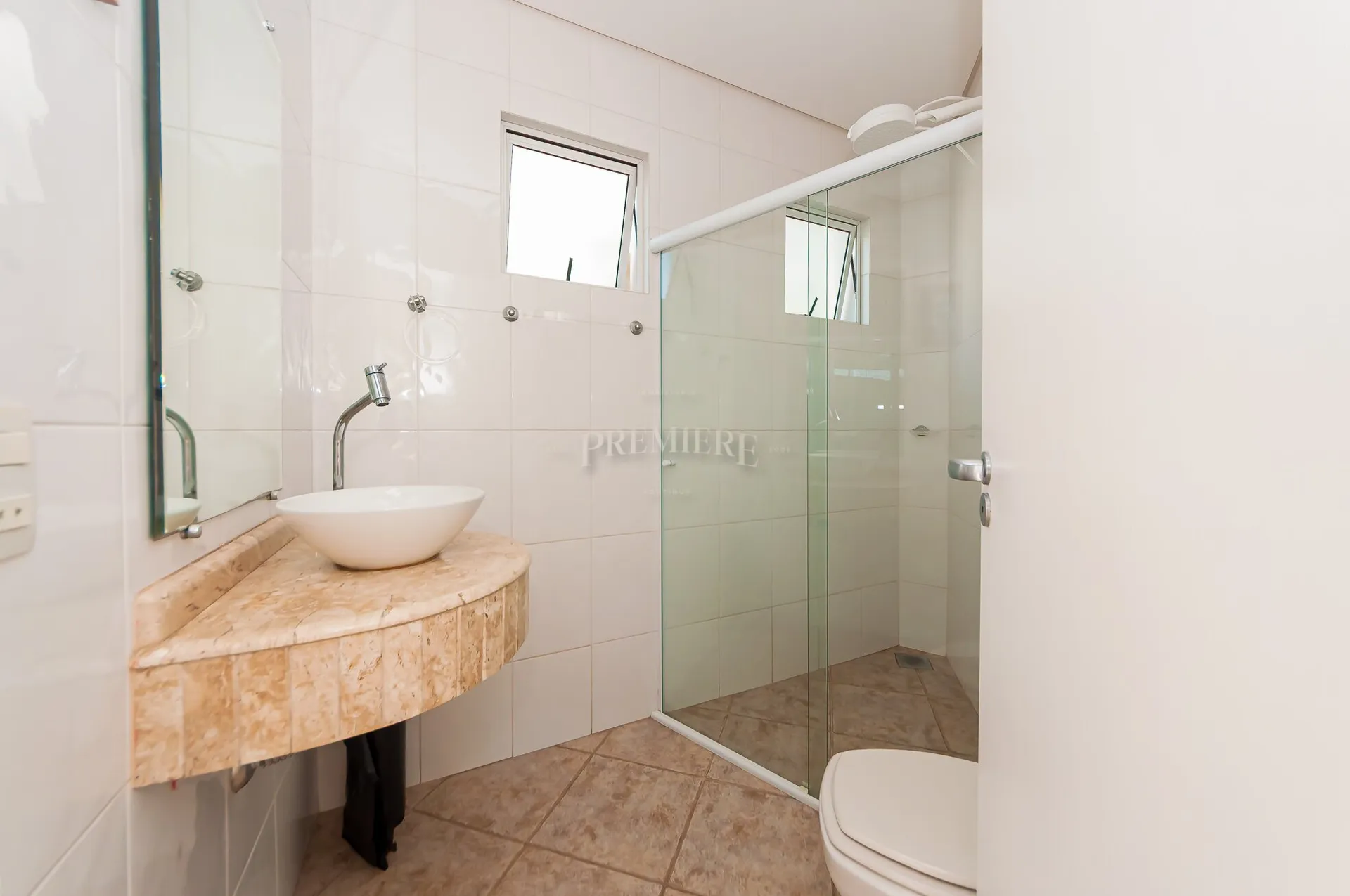 Furnished house with 613 m², 3 en-suite bedrooms — photo 38