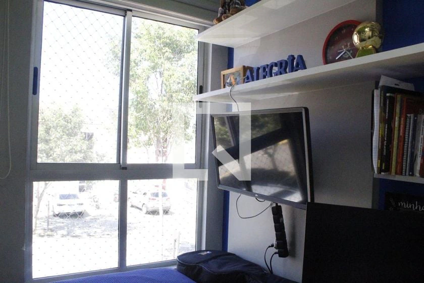 Casa em condomínio com 4 quartos e 117 m² — photo 27