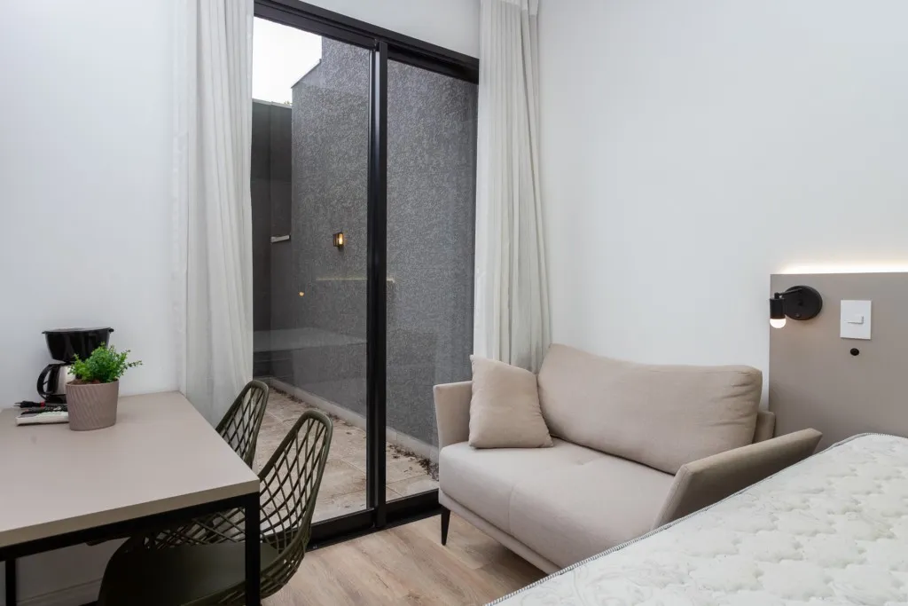 Apartamento mobiliado de 1 quarto com varanda — photo 8