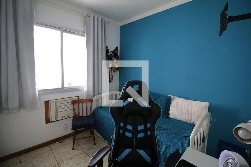 3-bedroom rental apartment with an enclosed balcony — photo 15