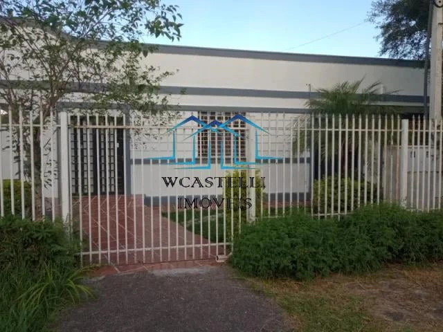 Unfurnished apartment with 3 bedrooms and 2 bathrooms