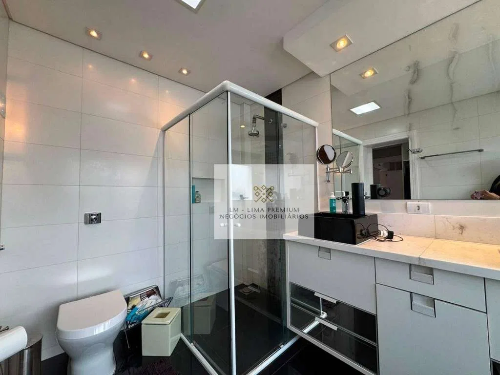 3-suite house with 364 m² and 4 parking spaces — photo 21