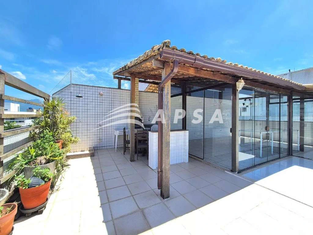 Furnished 300 m² duplex with 3 bedrooms and 3 baths — photo 15