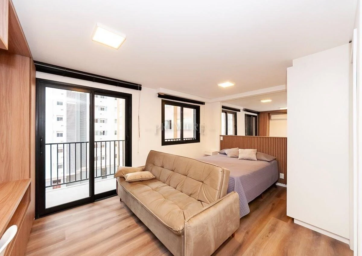 Furnished apartment, 27 m², with a home office