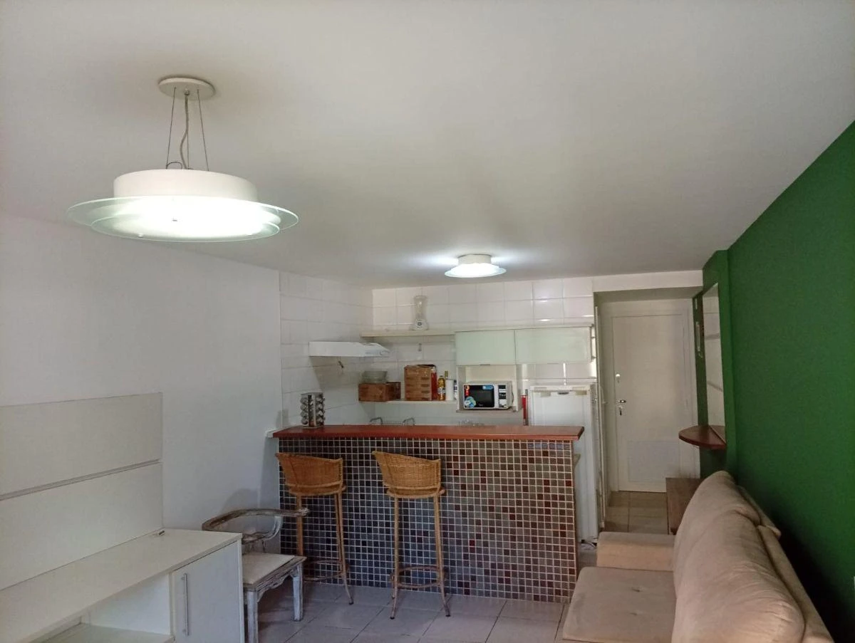 Furnished 40 m² apartment with a closed kitchen — photo 6