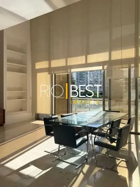 Unfurnished apartment with 4 bedrooms and 5 bathrooms — photo 6