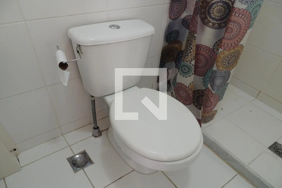 Unfurnished apartment with 3 bedrooms and open kitchen — photo 18