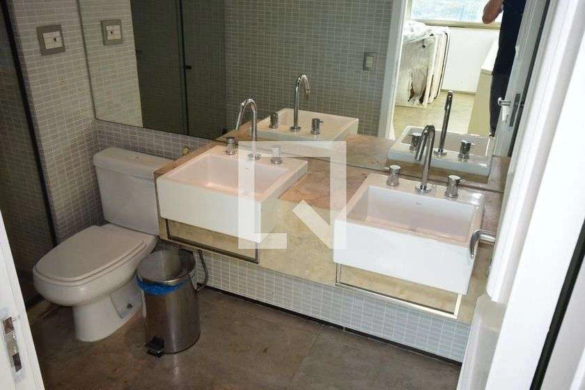 Estudio amueblado con 1 dormitorio, balcón y 40 m² — photo 14