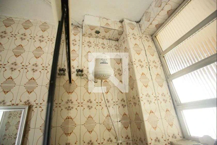 Apartamento de 3 quartos com 1 banheiro e cozinha a gás — photo 3