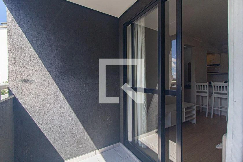 One-bedroom apartment with a washing machine — photo 25