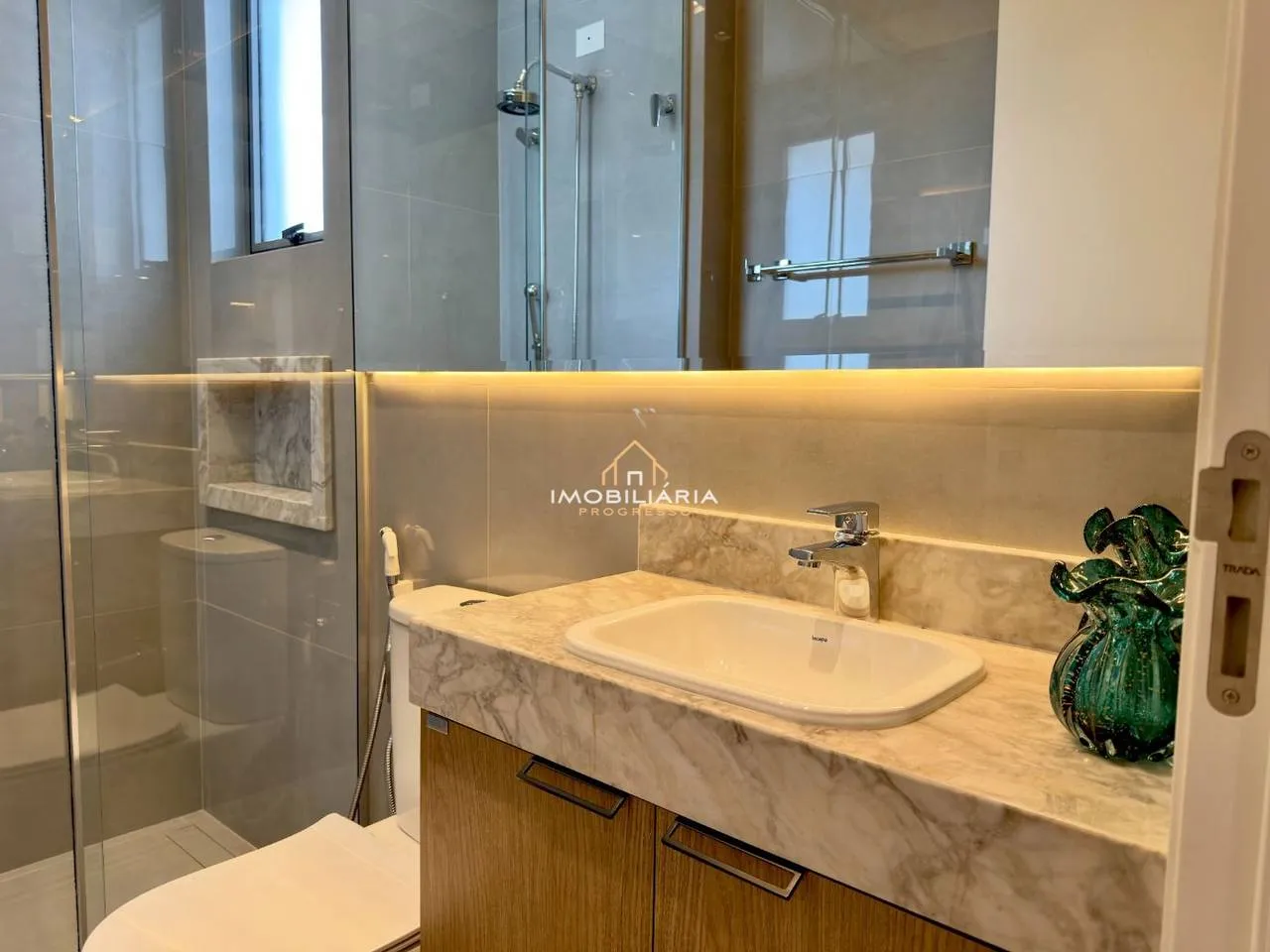 Dishwasher in a 3-bedroom apartment, 153 m² — photo 66