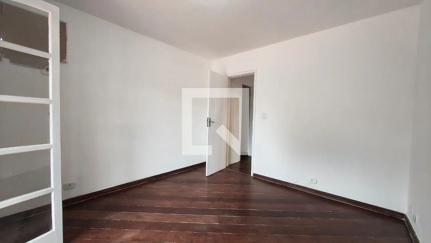 Сад и 4 спальни: дом 250 м² — photo 12
