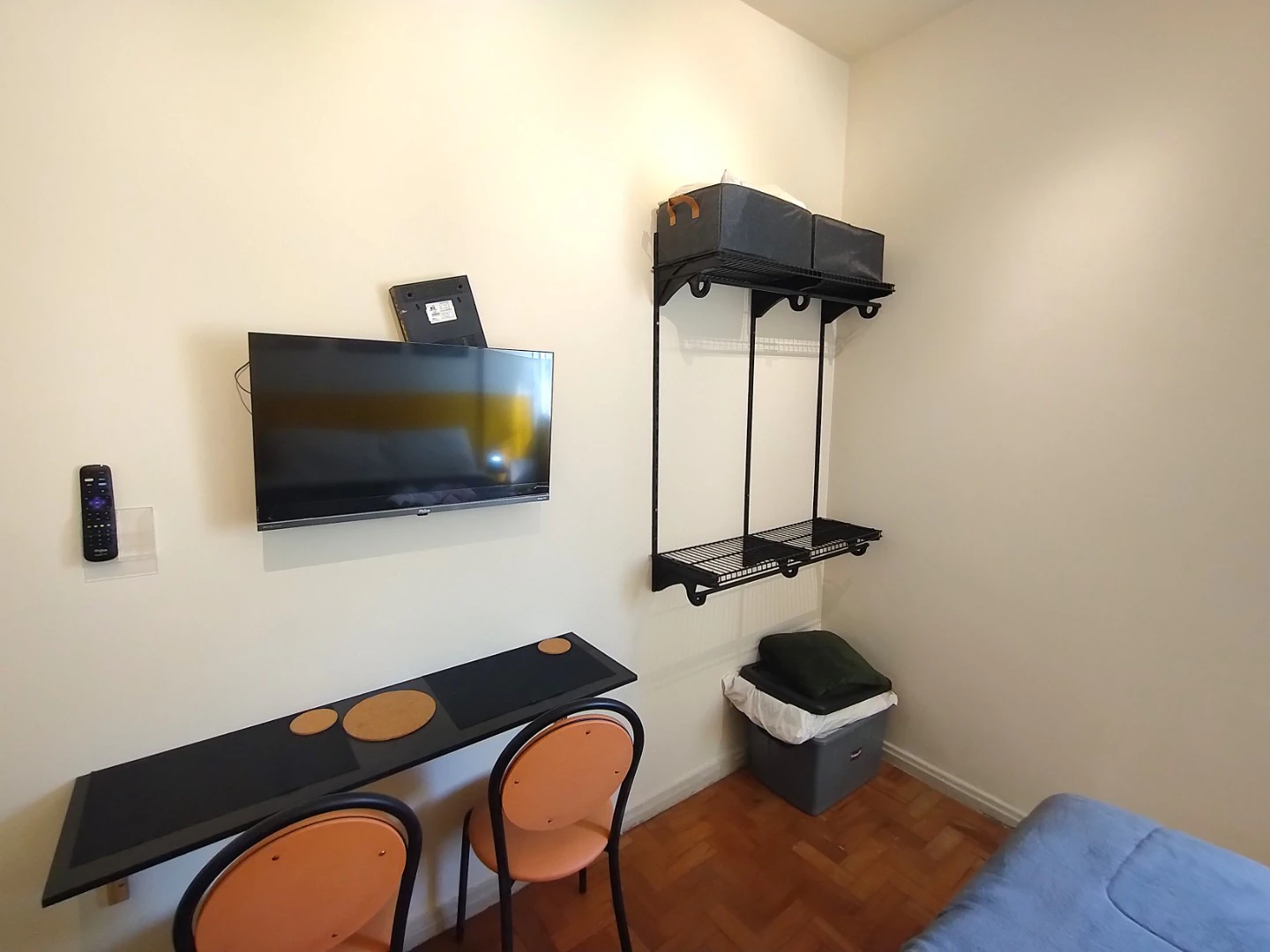 Furnished studio of 22 m² with bedroom and living space — photo 11