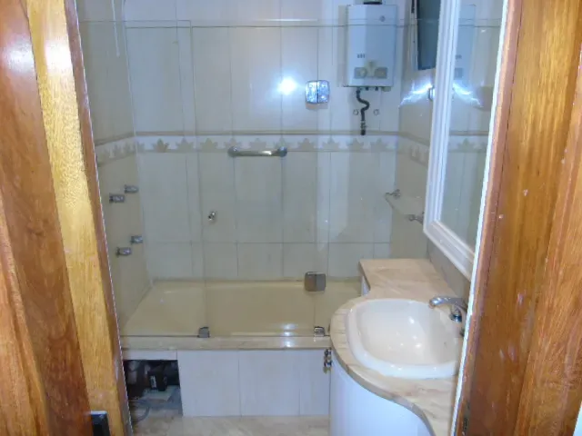 Rental apartment with 3 bedrooms, 2 baths and 133 m² — photo 15