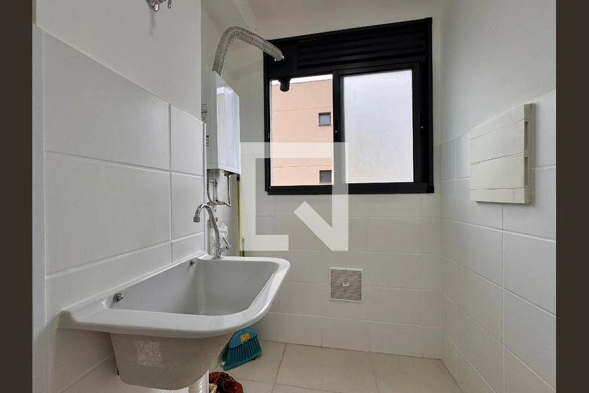 Квартира в оренду з 2 спальнями та балконом, 55 м² — photo 10
