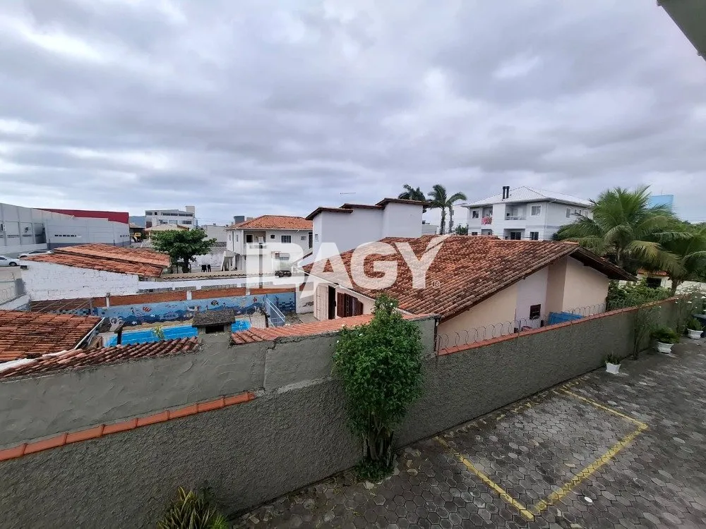Apartamento de 2 dormitorios con suite y 61 m² — photo 29