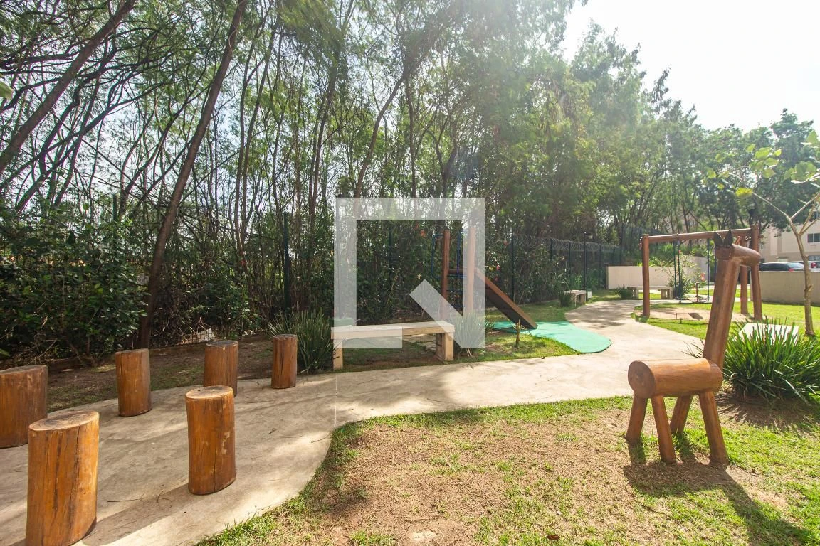 Apartamento com 2 quartos e 1 vaga, pisos de cerâmica — photo 6