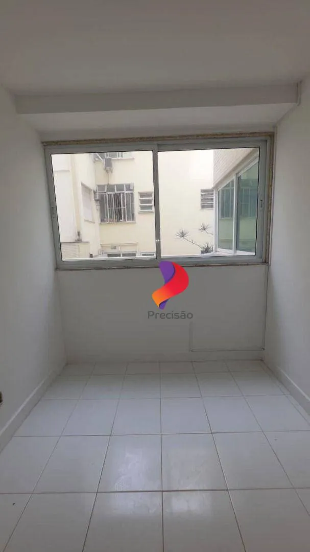 Apartment with enclosed balcony and 4 bedrooms — photo 42