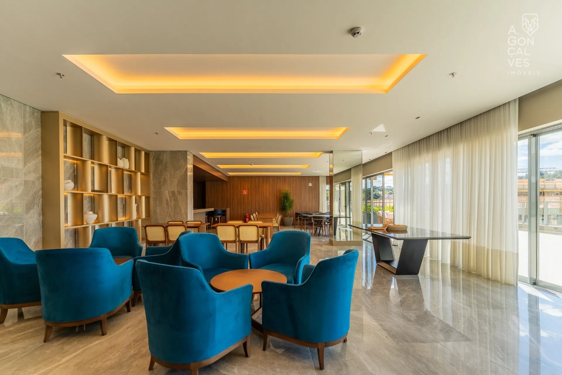 Furnished apartment with 3 suites and 257 m² — photo 44