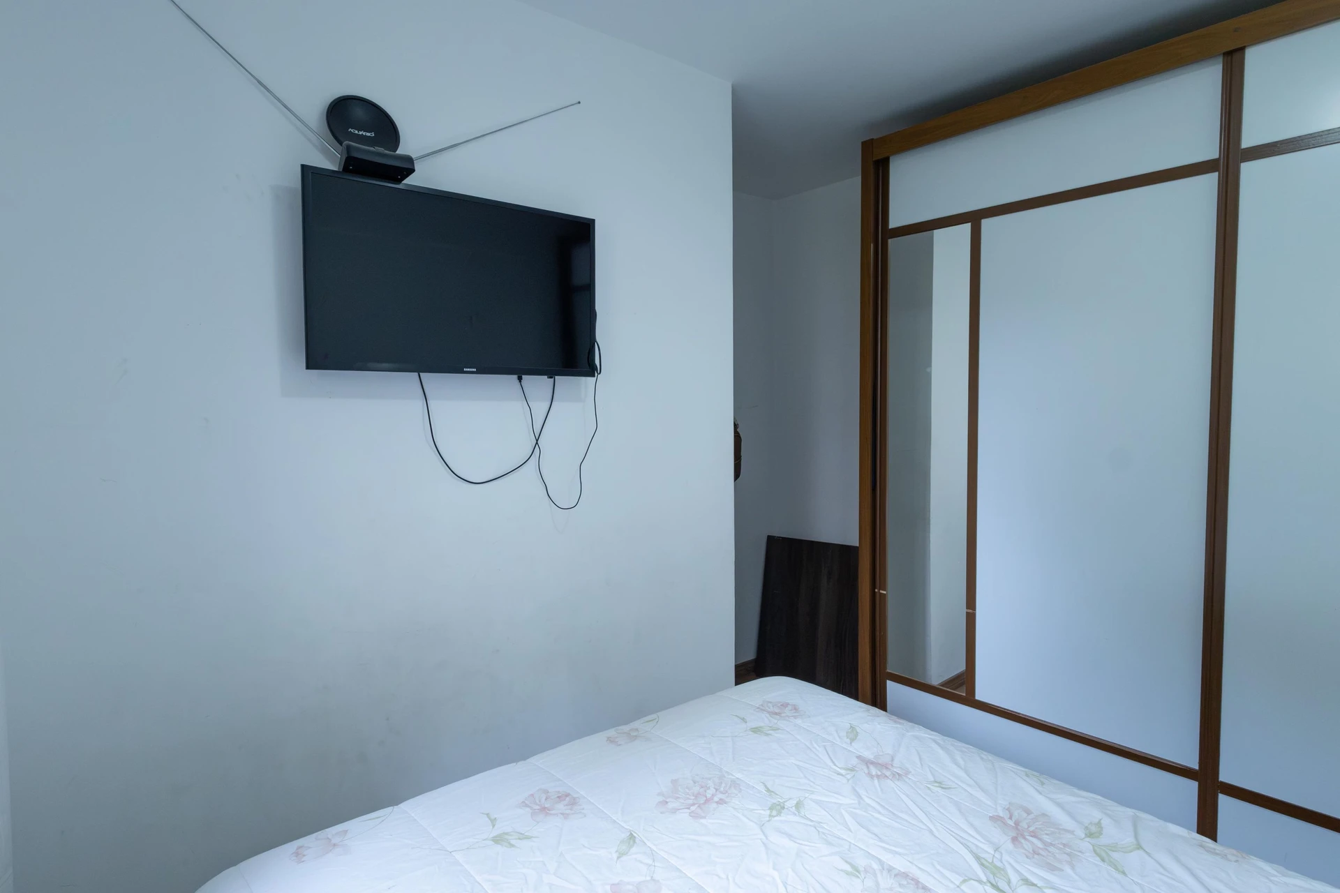 Washing machine in a 3-bedroom apartment, 53 m² — photo 36