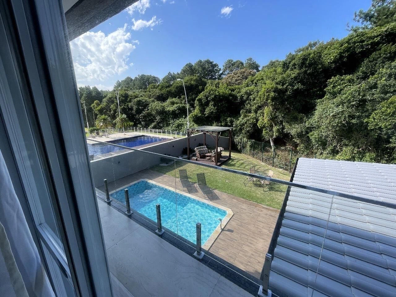 Casa amueblada de 350 m² con 5 dormitorios y 4 suites — photo 5