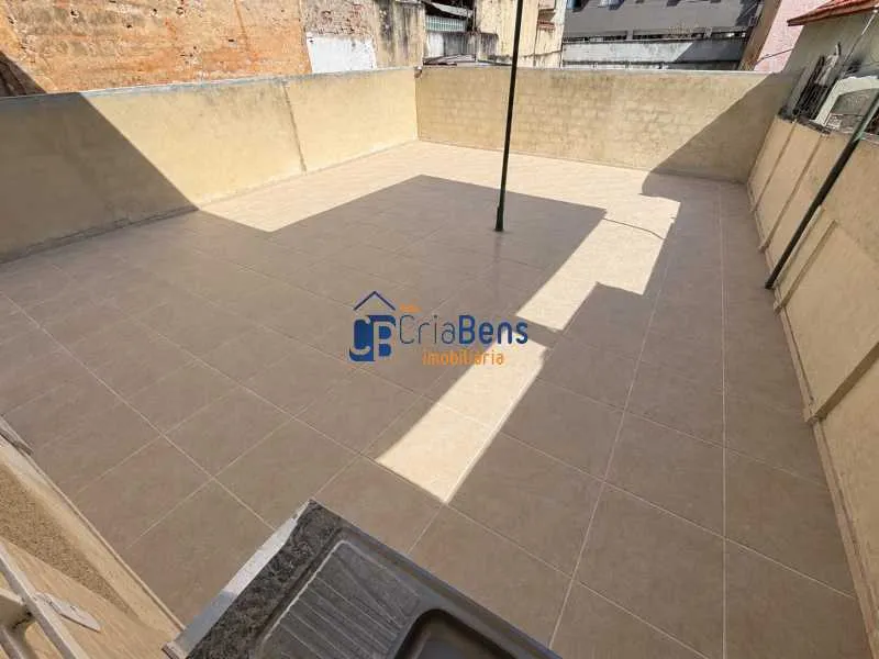 3-bedroom apartment, 1 with its own bathroom, 200 m² — photo 3