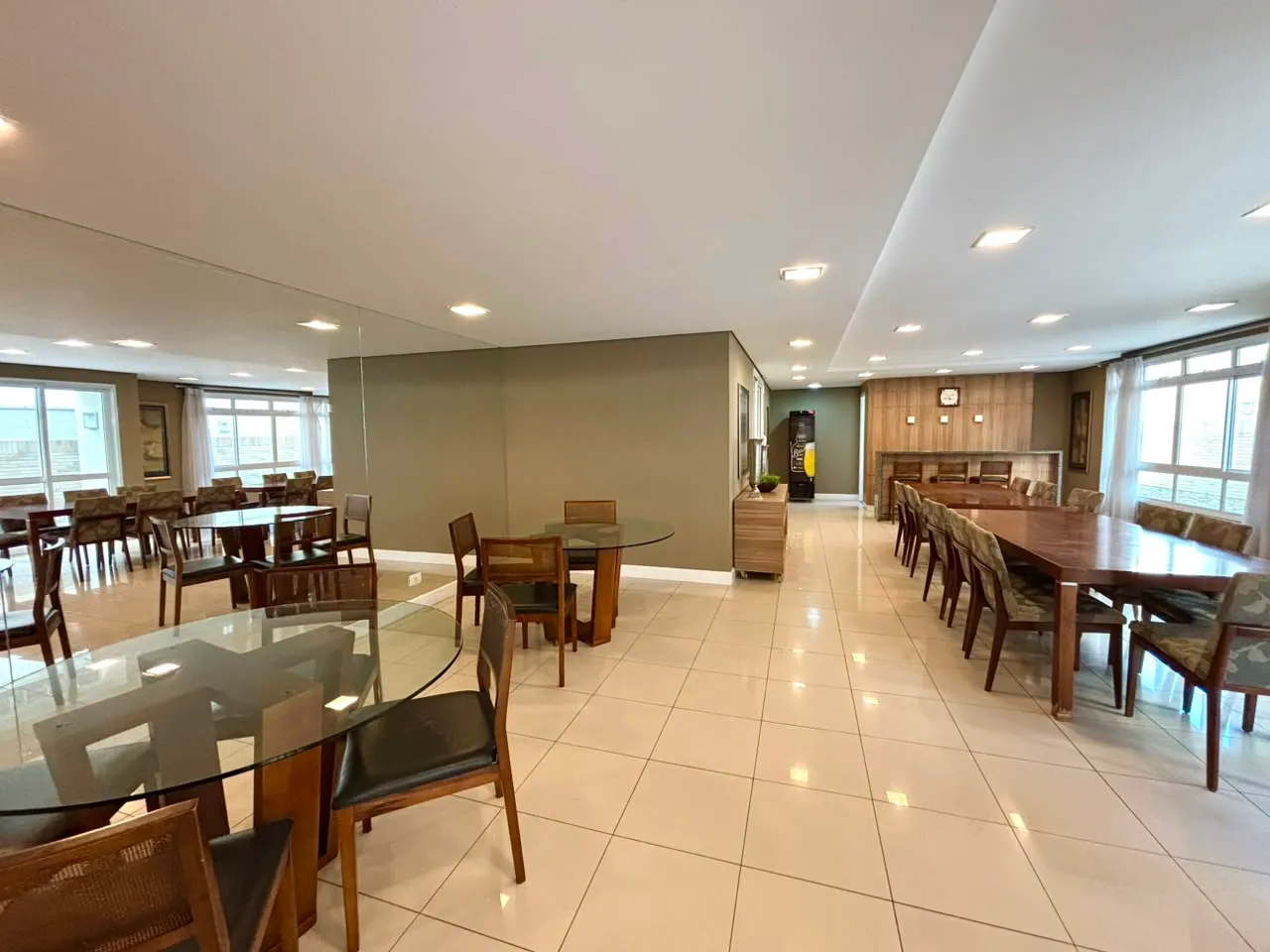 75 m² apartment with 2 bedrooms and a balcony — photo 37