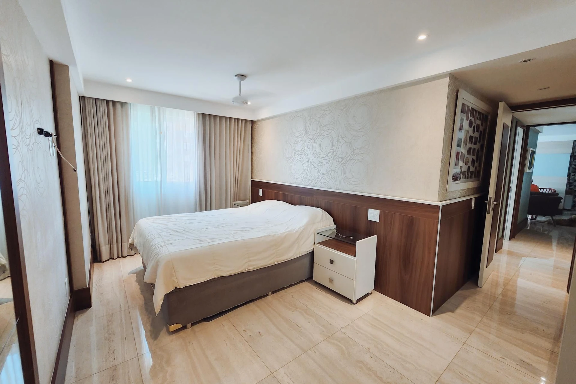 3-bedroom apartment with an ensuite suite and 2 parking — photo 43