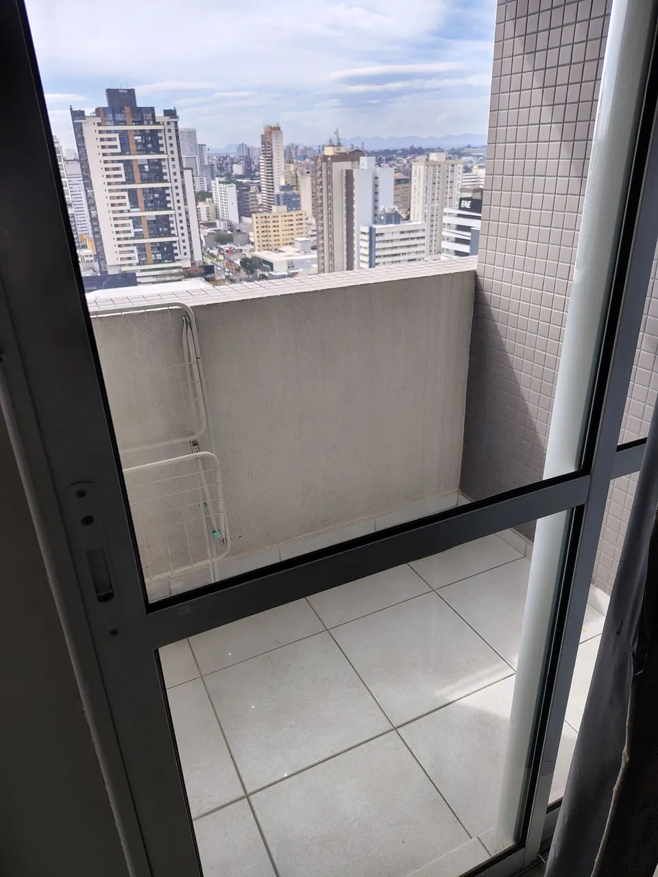 Apartamento mobiliado de 1 quarto com cozinha aberta — photo 13