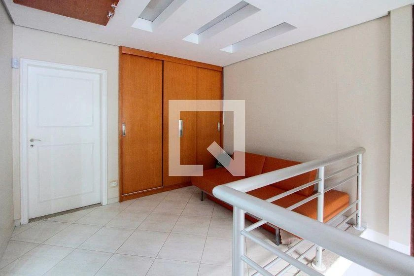 Furnished house with 4 bedrooms and an open-plan kitchen — photo 43