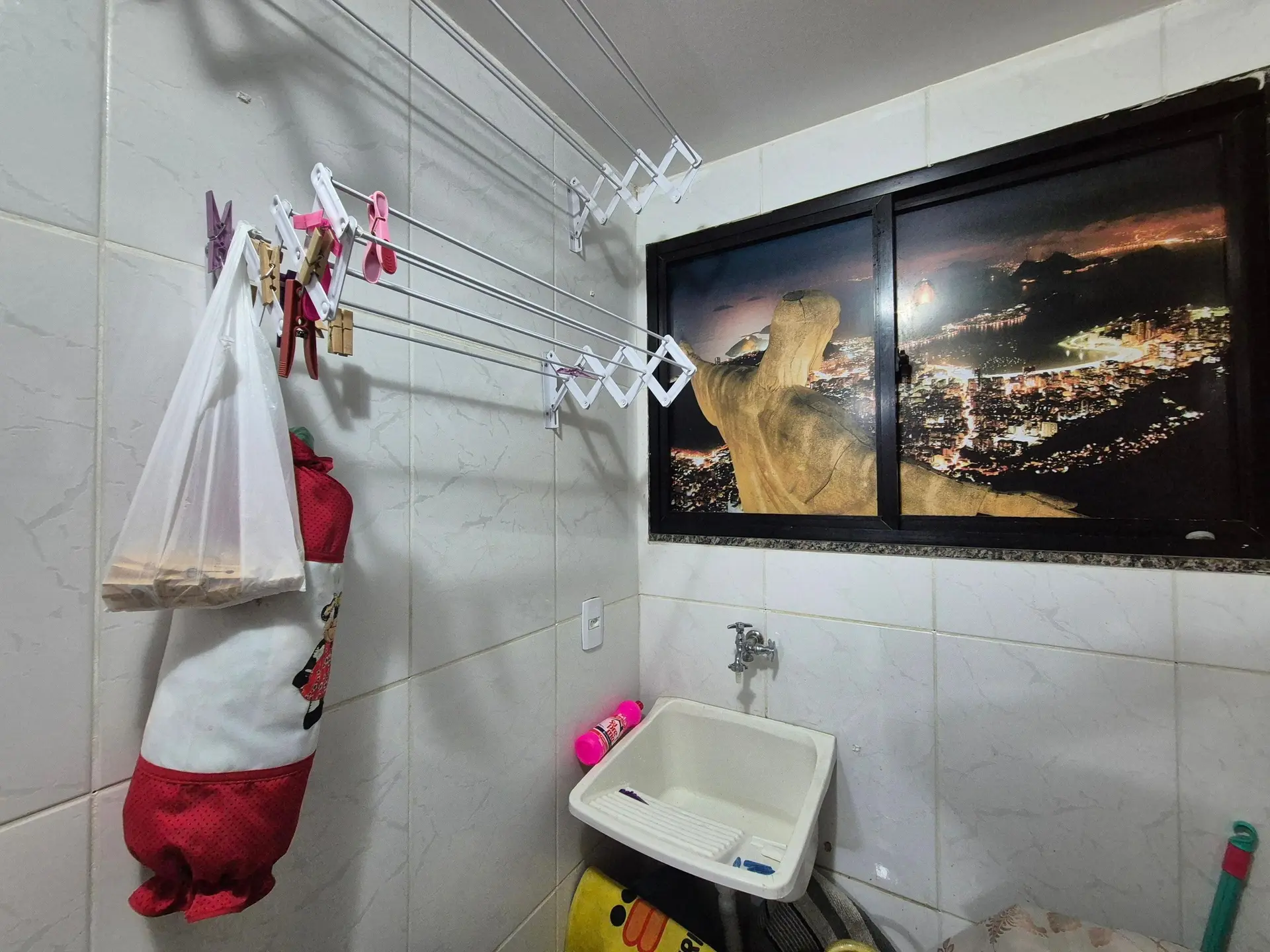 Washing machine in a one-bedroom apartment, 45 m² — photo 17