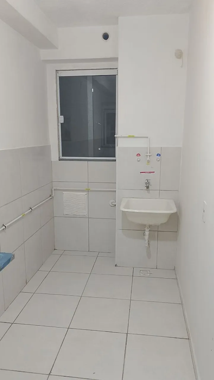 2-bedroom apartment in a building with a gym — photo 3