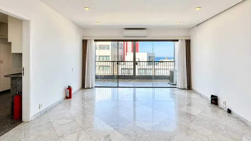 Apartamento de 3 dormitorios con 2 suites y balcón — photo 7