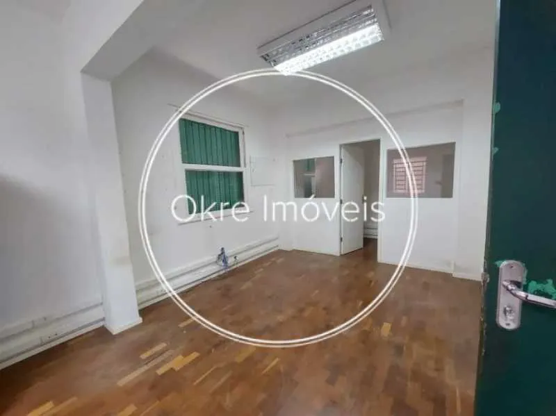 Квартира без меблів з 1 спальнею та 5 ванними — photo 3