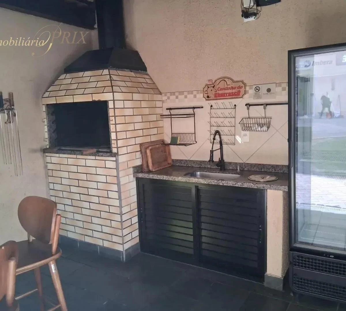 3-bedroom apartment with a glass-enclosed balcony — photo 39