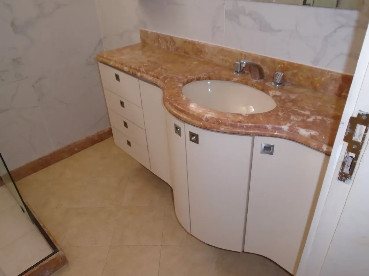 Apartamento, 302 m², com janelas do piso ao teto — photo 15