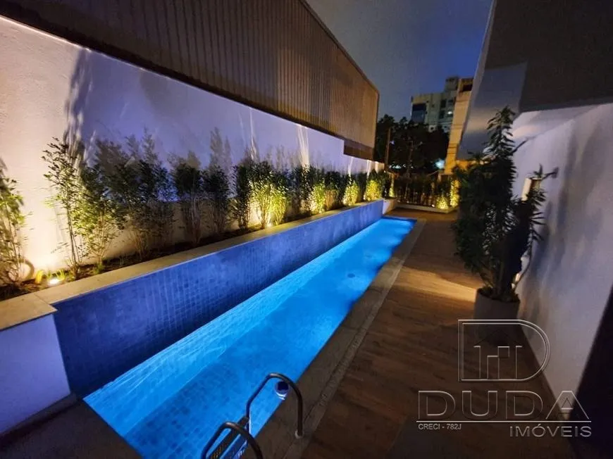 Furnished 1-bedroom apartment with 35 m² and a parking spot — photo 24