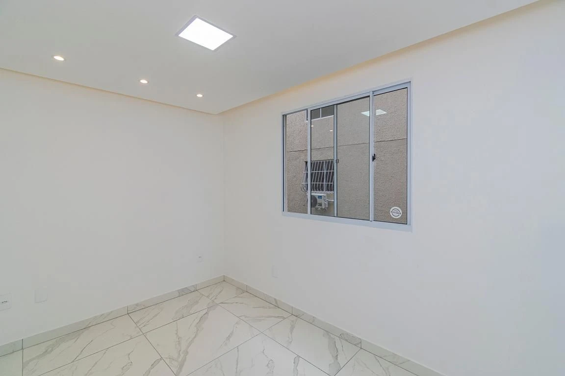 2-bedroom apartment in a building with a gym — photo 23