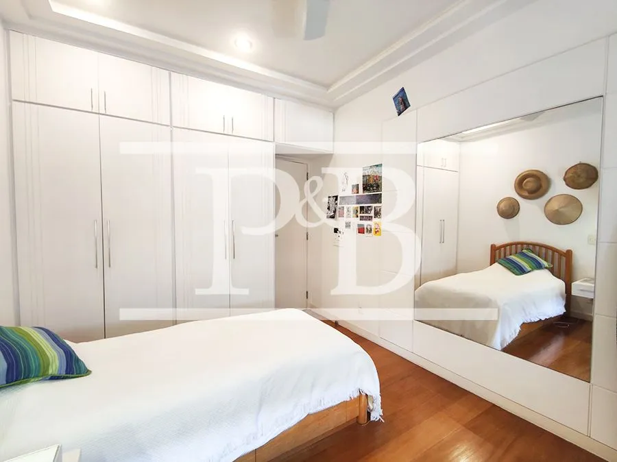 Apartamento amueblado 230 m² con 4 dormitorios y 2 plazas — photo 27