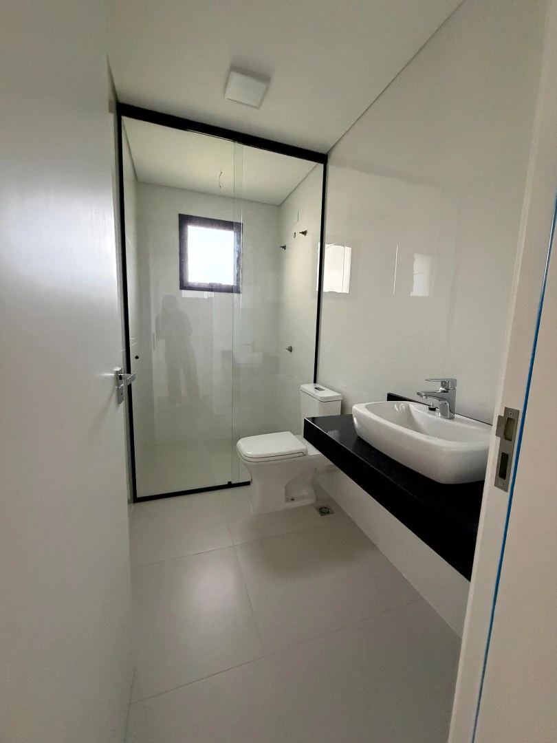 Floor-to-ceiling windows in a 3-bedroom house, 170 m² — photo 5