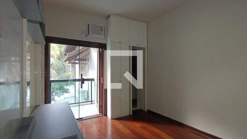Home office in a 3-bedroom house, 760 m² — photo 15