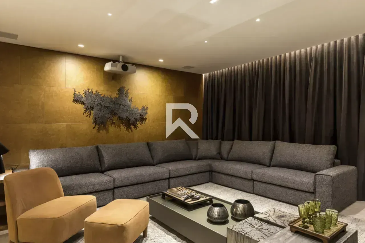 Квартира з 5 спальнями, балконом і 874 м² — photo 14