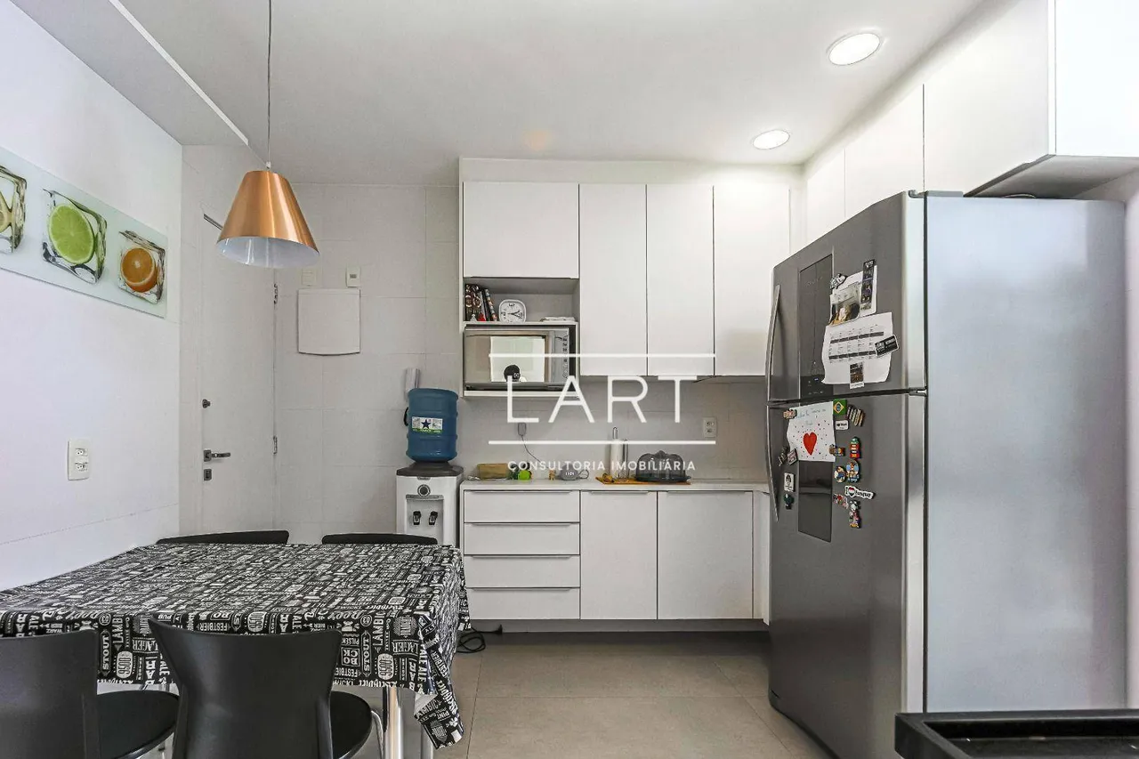 Furnished 3-bedroom apartment with 2 bathrooms and parking — photo 6