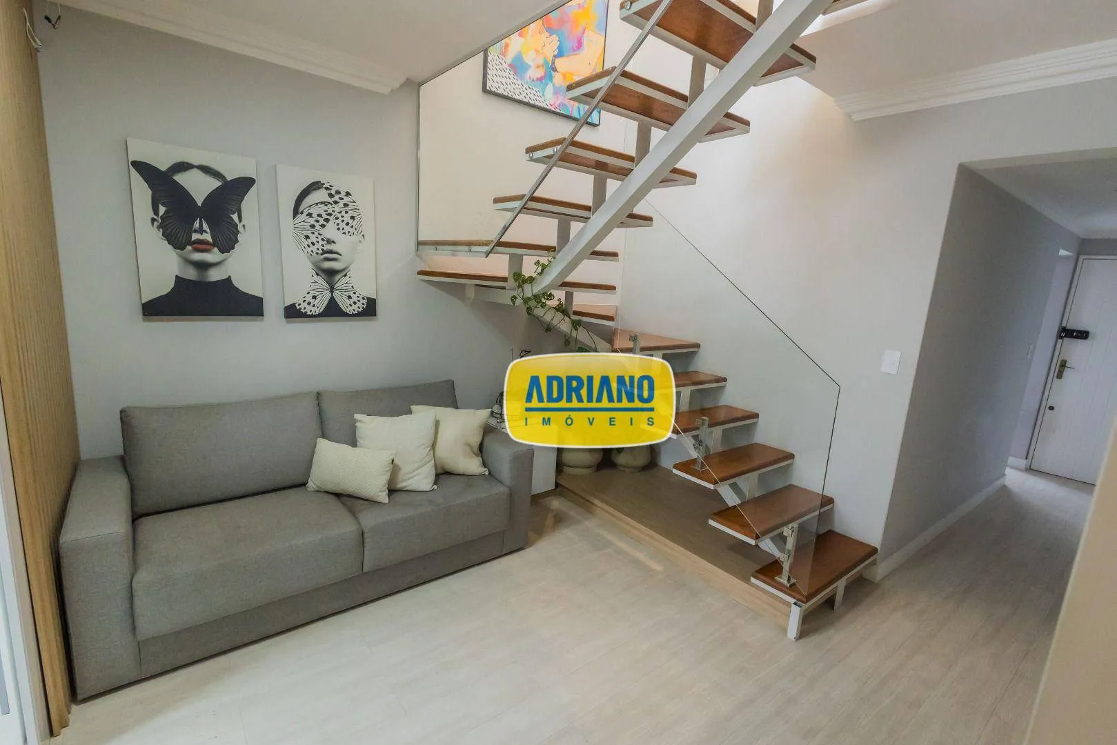 Furnished 4-bedroom apartment with open-plan kitchen — photo 8