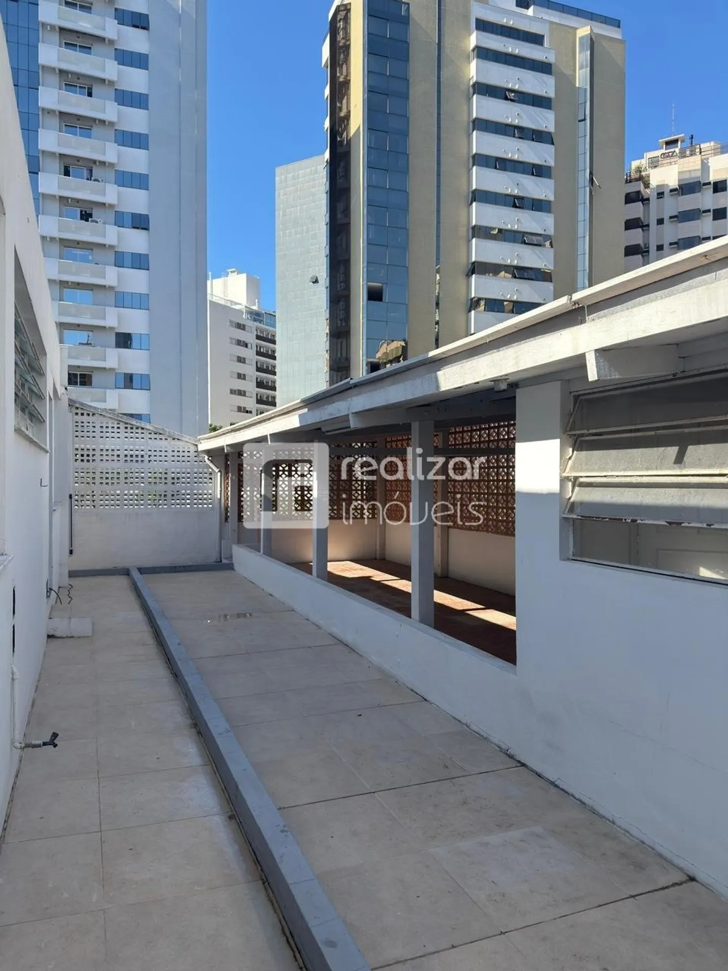 Casa mobiliada de 490 m² com 5 quartos e 2 vagas — photo 95