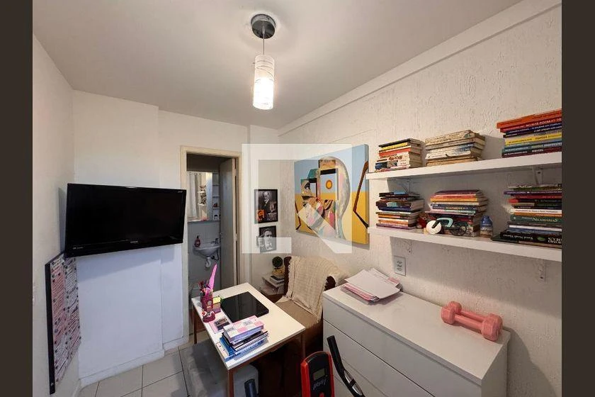 Квартира 70 м² з робочим місцем та пральною машиною — photo 24